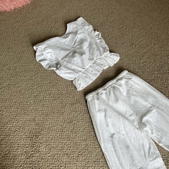 Amazon white two piece set - Picture 9 of 10